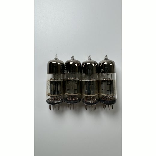 Квартет 6Н6П, круглый геттер, ракурс 2