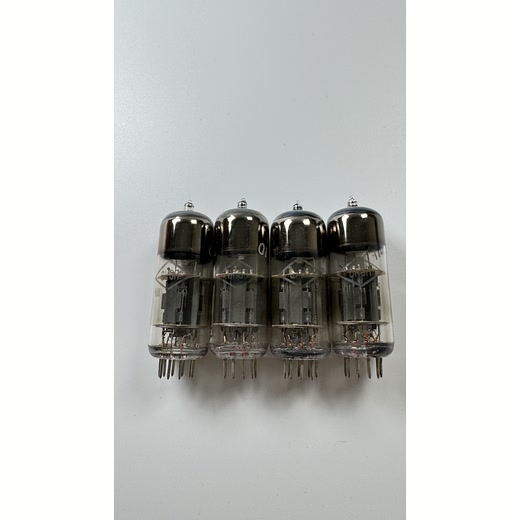 Квартет 6Н6П, квадратный геттер, ракурс 2