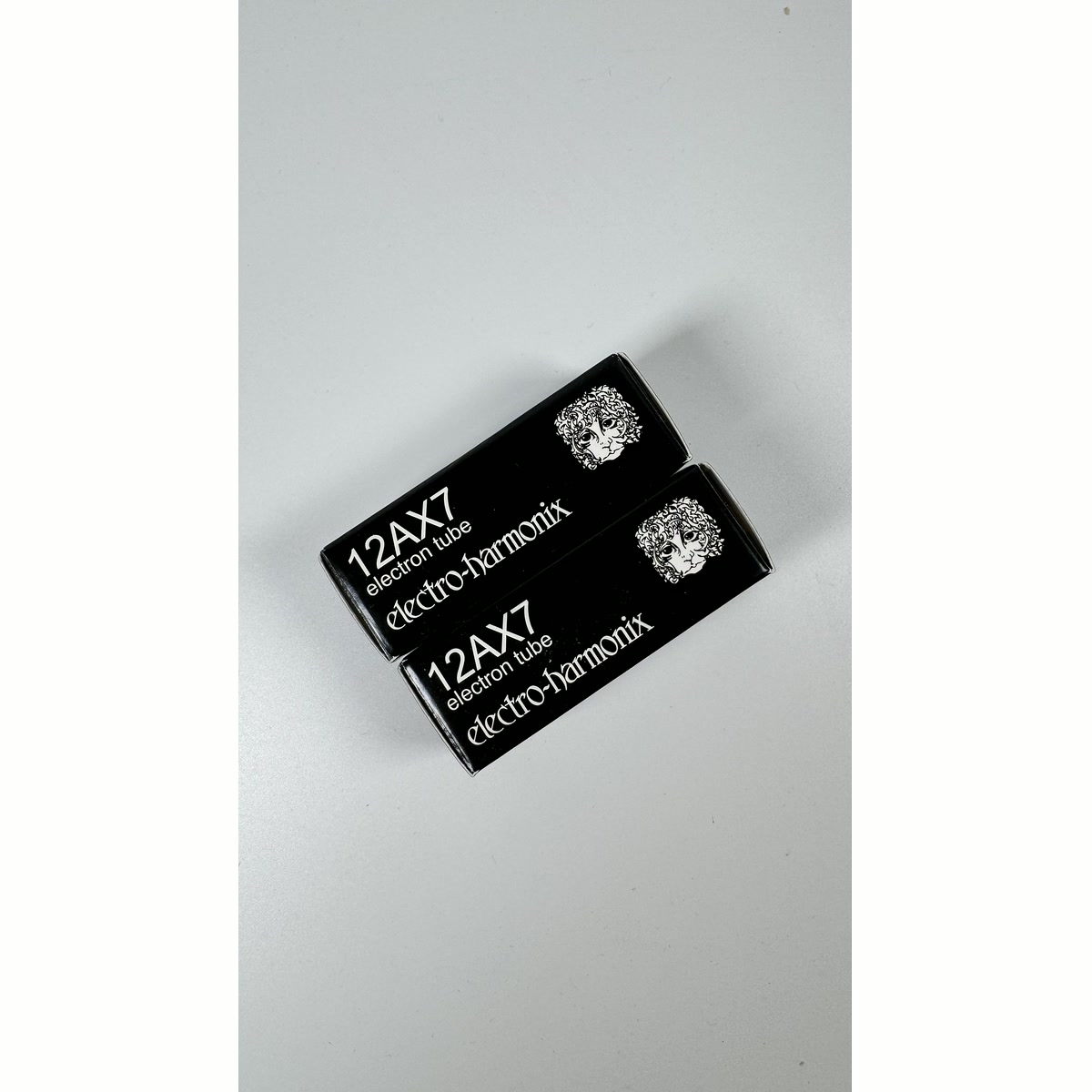 Подобранная пара Electro-Harmonix 12AX7EH