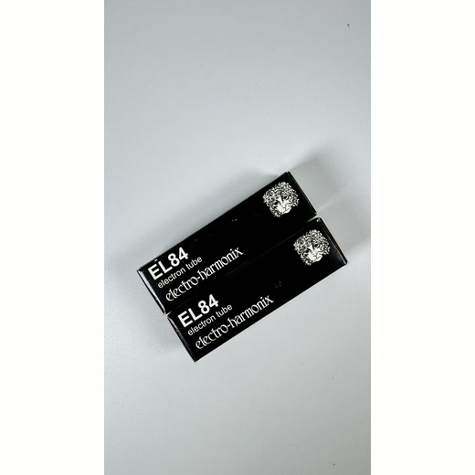 Подобранная пара EL84, ракурс 2